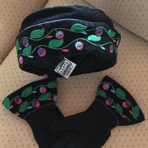 Hat/Gloves by Lanya - Gay Ellis for Boston MFA